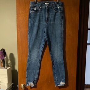 Good American Distressed Blue Skinny Jeans